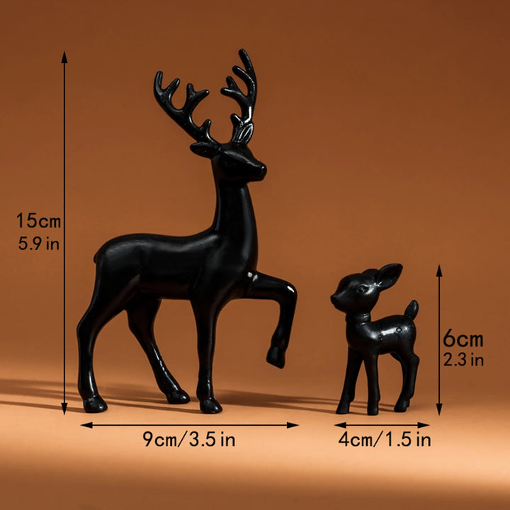 Christmas deer set with lifelike woodland design