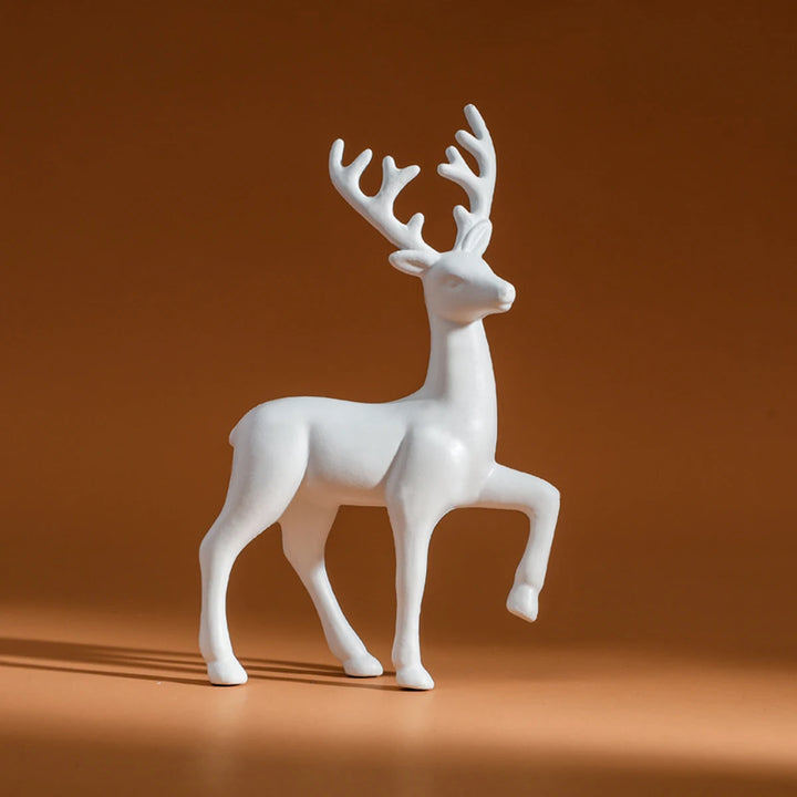 Christmas deer set with lifelike woodland design