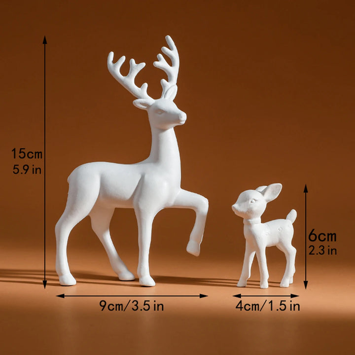 Christmas deer set with lifelike woodland design