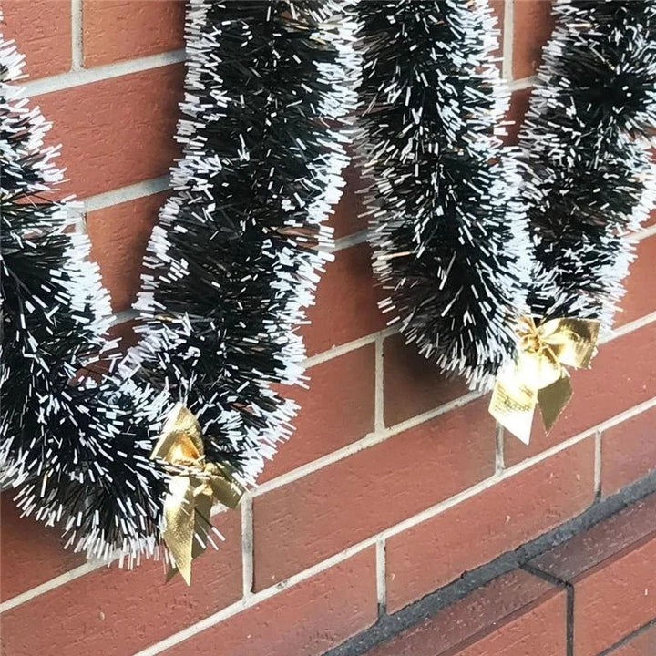 Green Christmas garland decoration for festive use