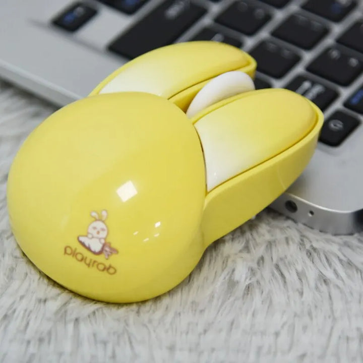 Cute wireless mouse with silent operation and rabbit design