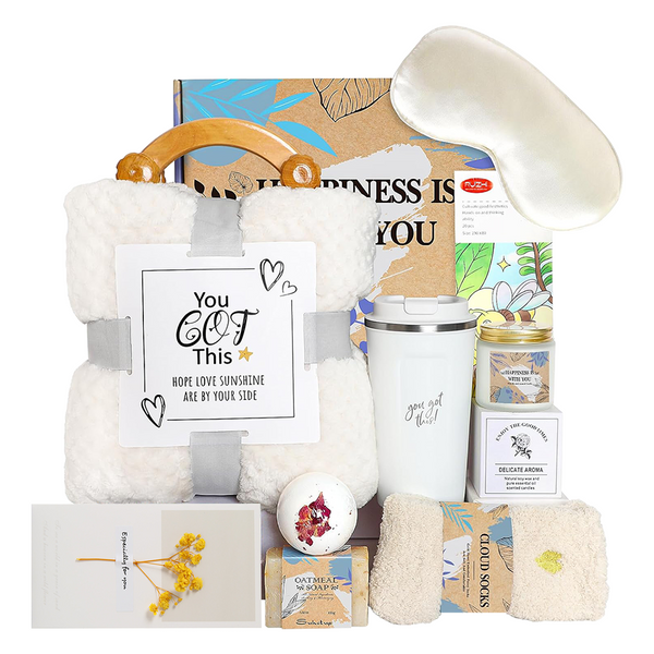 Wellness Kit for relaxation with cozy socks and scented candle
