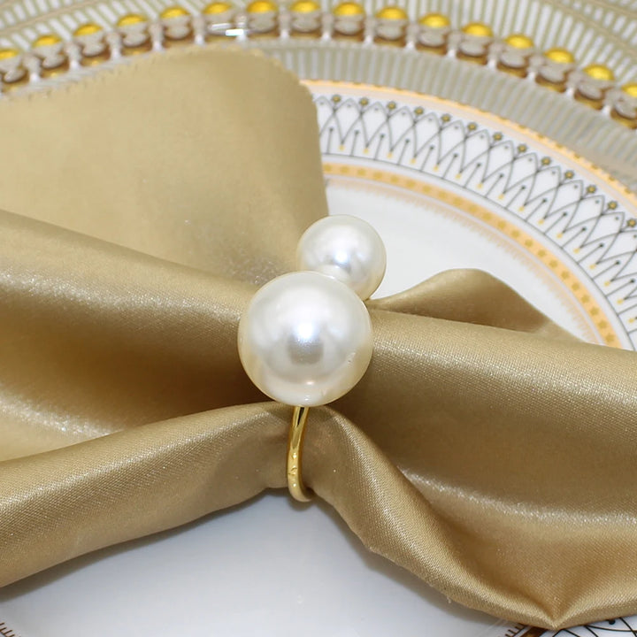 Lavender shop Pearl Napkin Rings
Faux pearl napkin rings
Set of pearl napkin rings
Pearl accent napkin holders