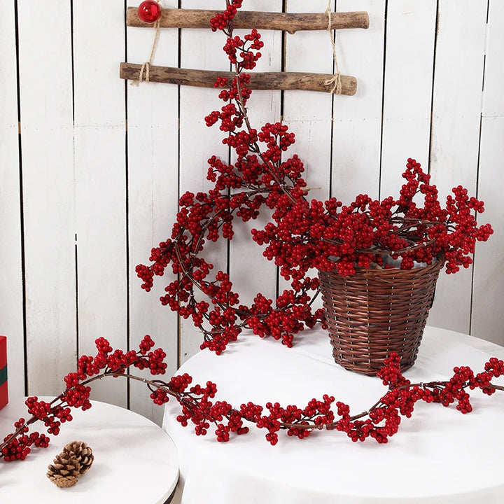 Lavender shop Red Berry Garland
Indoor red berry garland
Outdoor red berry garland
Festive red berry garland