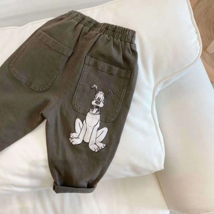 
Boys denim pants with Mickey Mouse
Disney casual trousers for boys
Boys mid-waist elastic denim pants
Mickey Mouse pants for boys aged 4-6
Casual Disney pants for spring season
Boys Mickey Mouse embroidered jeans
Full length denim trousers for boys
Boys cartoon print casual pants
